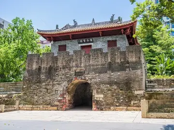 Recorrido a pie por la antigua ciudad de Nantou con un local auténtico: Descubre el corazón histórico oculto de Shenzhen