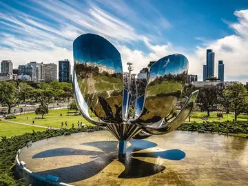 Recoleta, conociendo este bello barrio con estilo parisino  