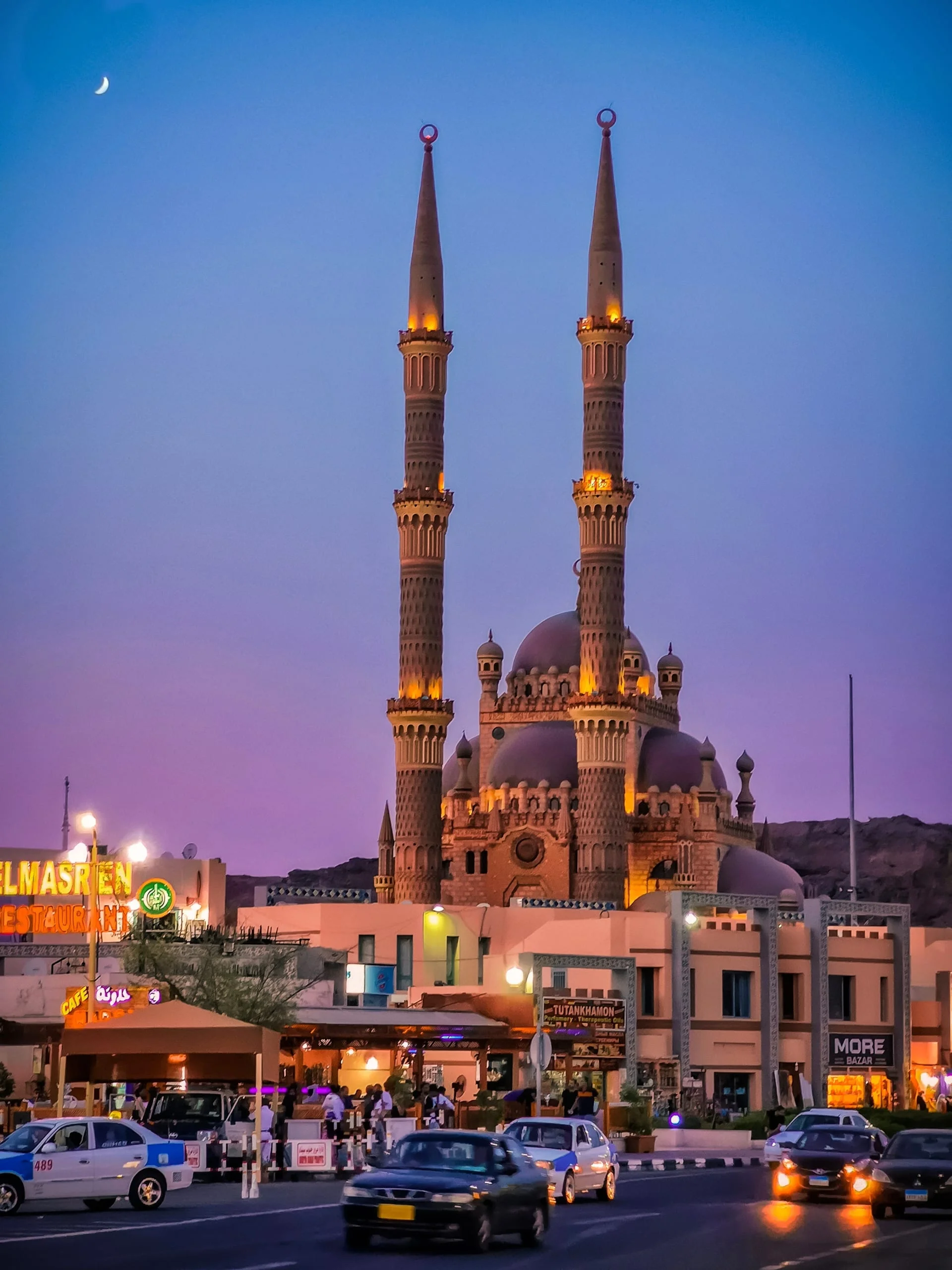 🌴 Discover Old Sharm, the most affordable area.