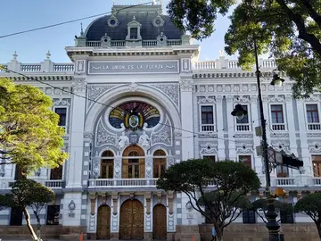 Free Historical Tour of Sucre: The White City of Bolivia