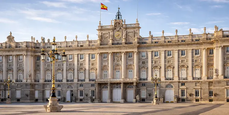 🏆🥇Old town (Austrias), Plaza Mayor, San Miguel Market, cathedral, palace, theater and more ⭐⭐⭐⭐⭐