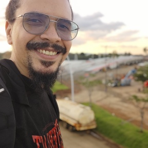 Jonathan Ivan