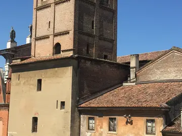 The City of 100 Towers: A Walk Through Medieval Mantua (62 characters)