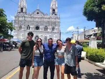 Santa Ana Vibes: Spazieren Sie durch die Stadt und spüren Sie die Seele