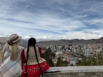 La Paz Through Indigenous Eyes: Markets, Cable Cars & Hidden Stories 