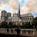 Free Tour : "París Bohemio: Del Barrio Latino al Louvre"