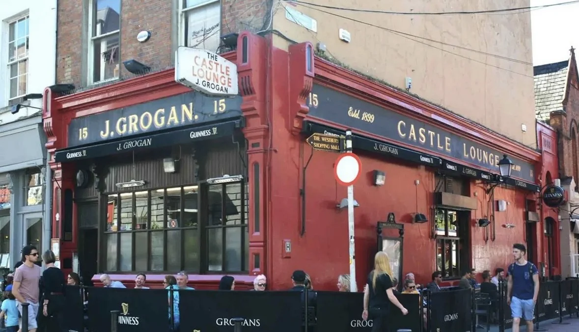 Susurros del Viejo Dublín: Un Tour a Pie de Folclore