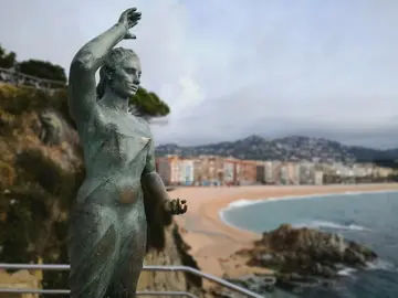 Free walking tour dall'altra parte di Lloret de Mar, da Platja Gran a Santa Cristina