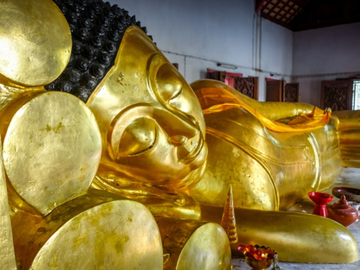 Das kostbare und wunderschöne Juwel von Chiang Mai, die Tempel und die Kunst der Lanna-Kultur.