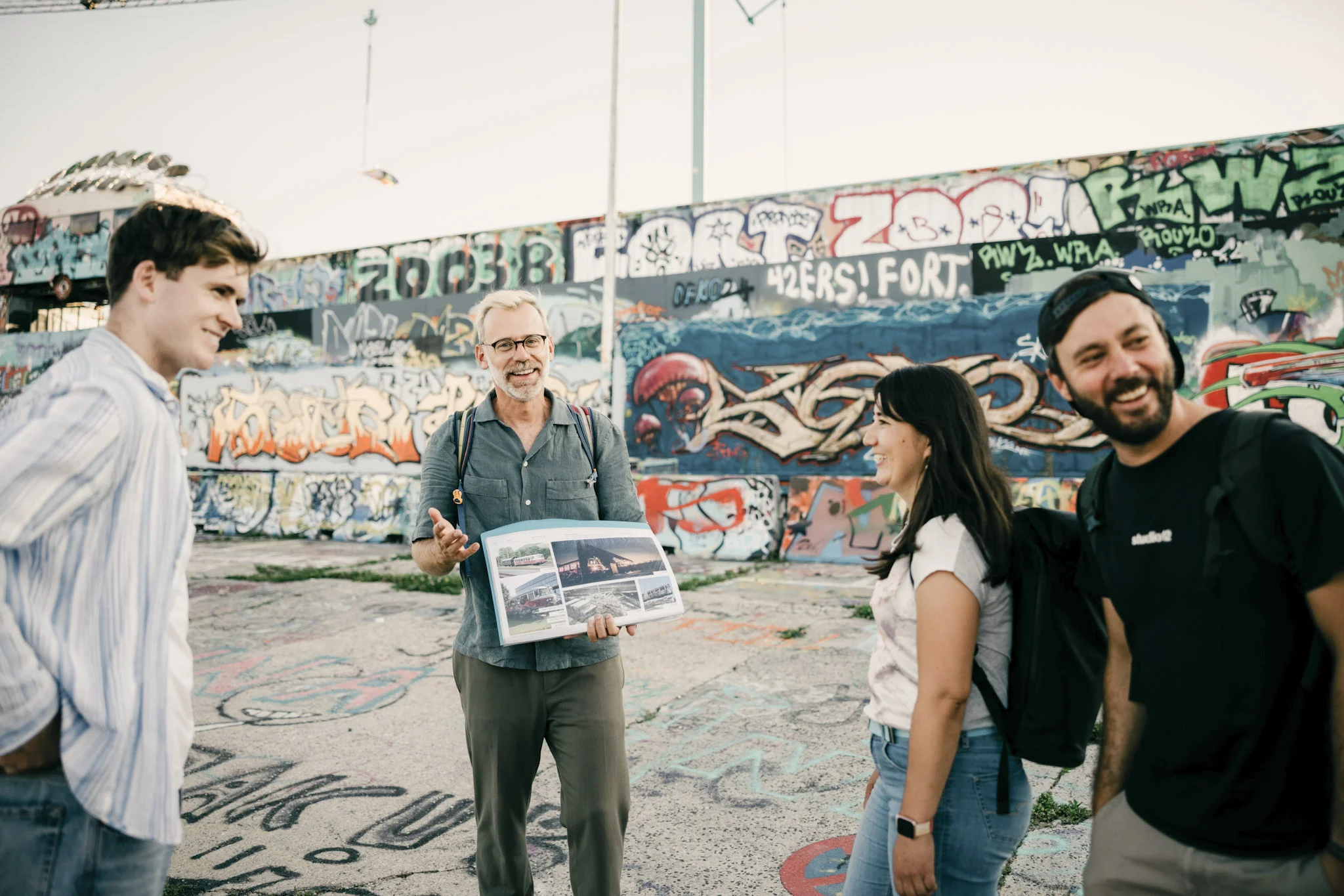 Munich Street Art Tour & Stencil Workshop with Local Artist
