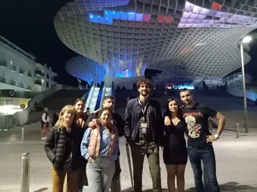 Free walking tour durch authentisches Sevilla auf Spanisch mit offiziellem Reiseführer 