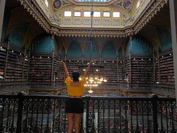 We cross Lapa, Center and History of RJ (Spanish/Portuguese)