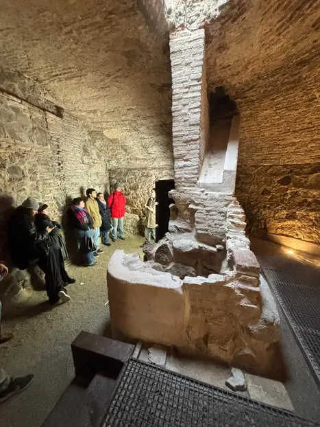 Free Tour "Toledo Subterráneo: Descubre la Historia Oculta"