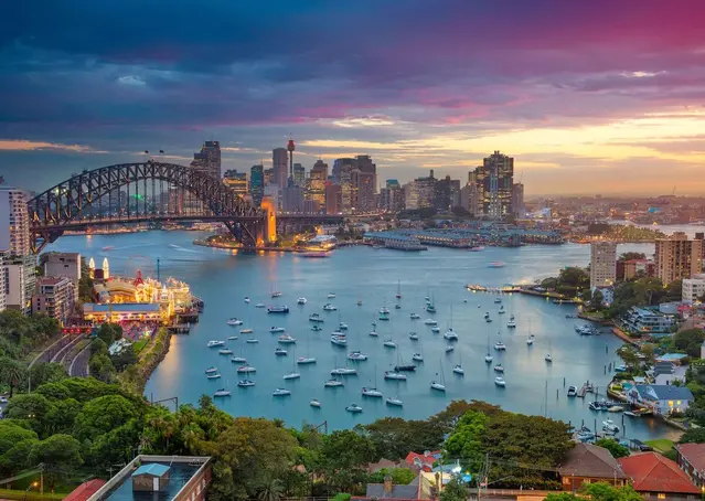 Sydney Unfiltered: Stories, Secret Spot, Stunning Views & New Friends