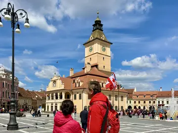 Free walking tour of Brașov: Medieval Stories, Legends, Architecture, Religions and more