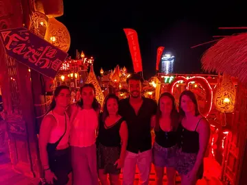 Sharm el-Sheikh attraverso occhi locali: Panorama della città e Atmosfera divertente al Café Farsha