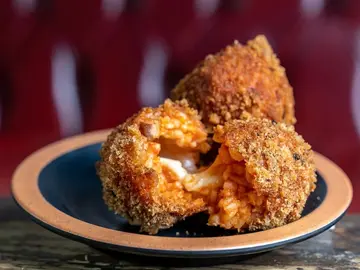 CALtour of Rome: Food, Art and Language of the Eternal City