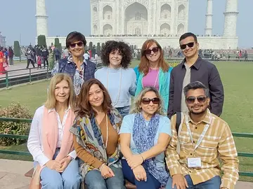 Paseo de la Majestad de la Piedra Lunar - Paseo por el Taj Mahal y el Fuerte de Agra