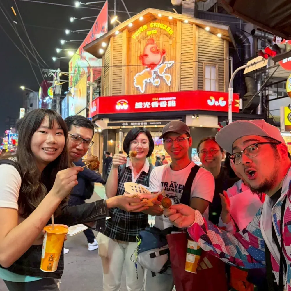 Taichung Night Market Top Must-Try Street Food Tour