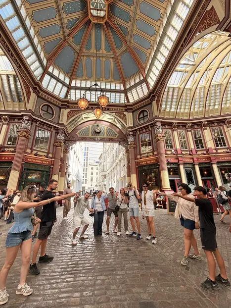 Free Harry Potter Tour in London, muggles tolerated!