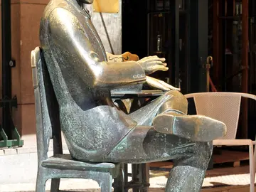 Literarisches Lissabon - durch die Augen der großen Schriftsteller Portugals blicken.