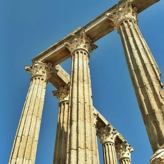 Evora Walking Tour: History & Heritage