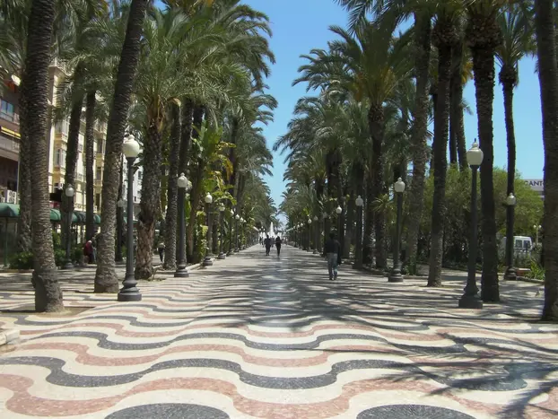 Reise nach Alicante der Zweiten Republik und des Spanischen Bürgerkriegs: die Stadt, in der der Krieg endete