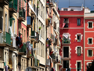 Free Tour Discover the Raval: Barcelona's most authentic and rebellious neighborhood