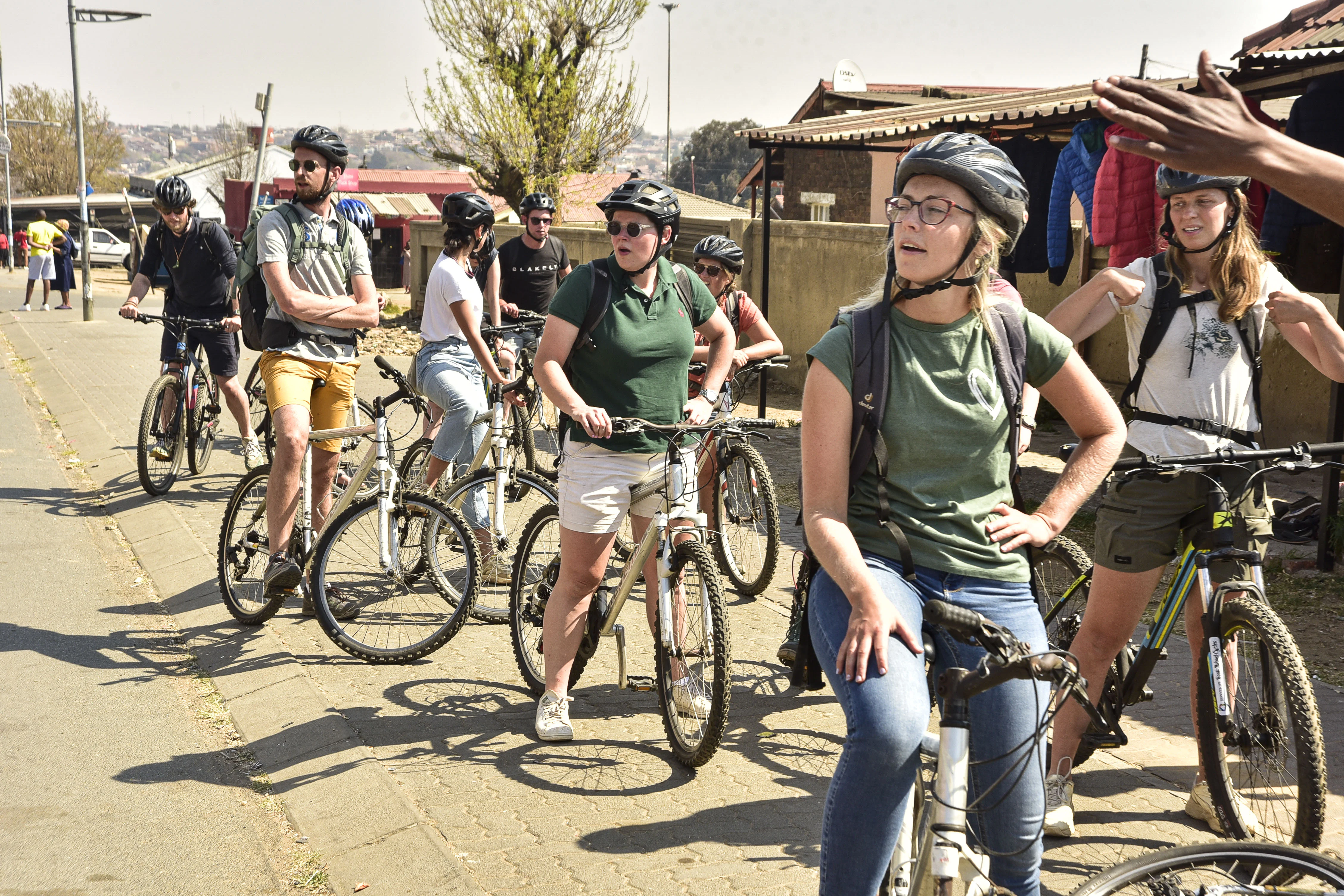 Soweto Bicycle Tour: Food and beer experience