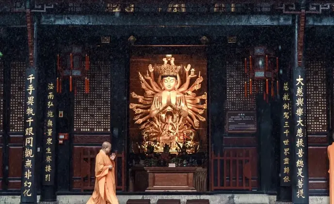 Explore Like A Native : Chinese Buddhism ➕Leisure life