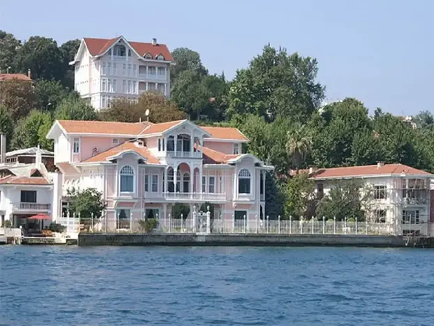 Tour image 12