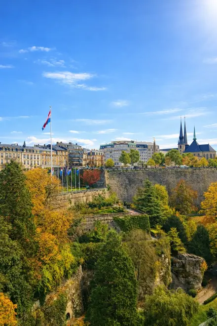 Discover Villa Haute and you will meet La Madonna Noir.