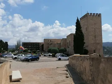 Free tour of Tortosa, two thousand years old.