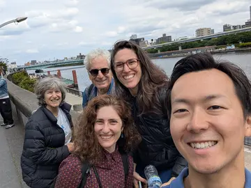 Tokyo: Asakusa e Senso-ji — Passeggiata nella Città Vecchia con una Guida Locale Giapponese (2h)