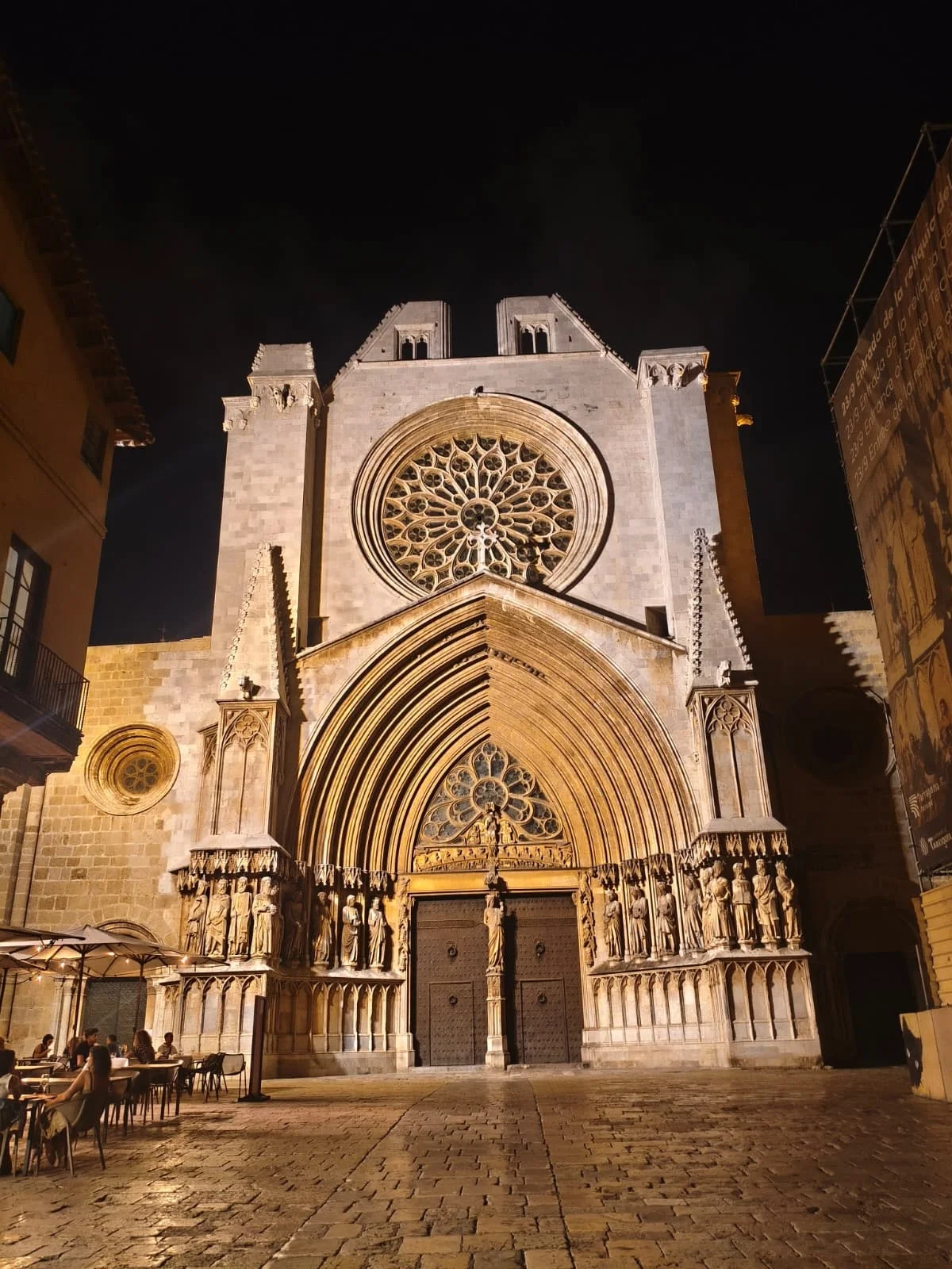 Halloween in Tarragona: Deaths, Ghosts & Other Inconveniences
