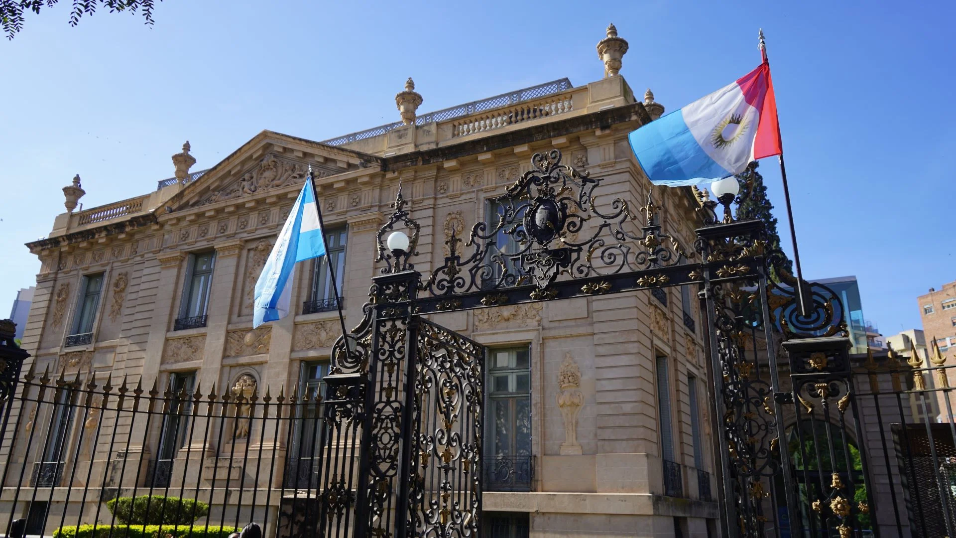 Nueva Córdoba: the neighborhood that reinvented the city.