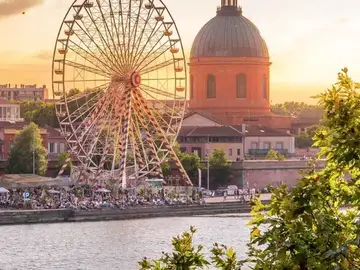 Histrical tour of the city of Toulouse