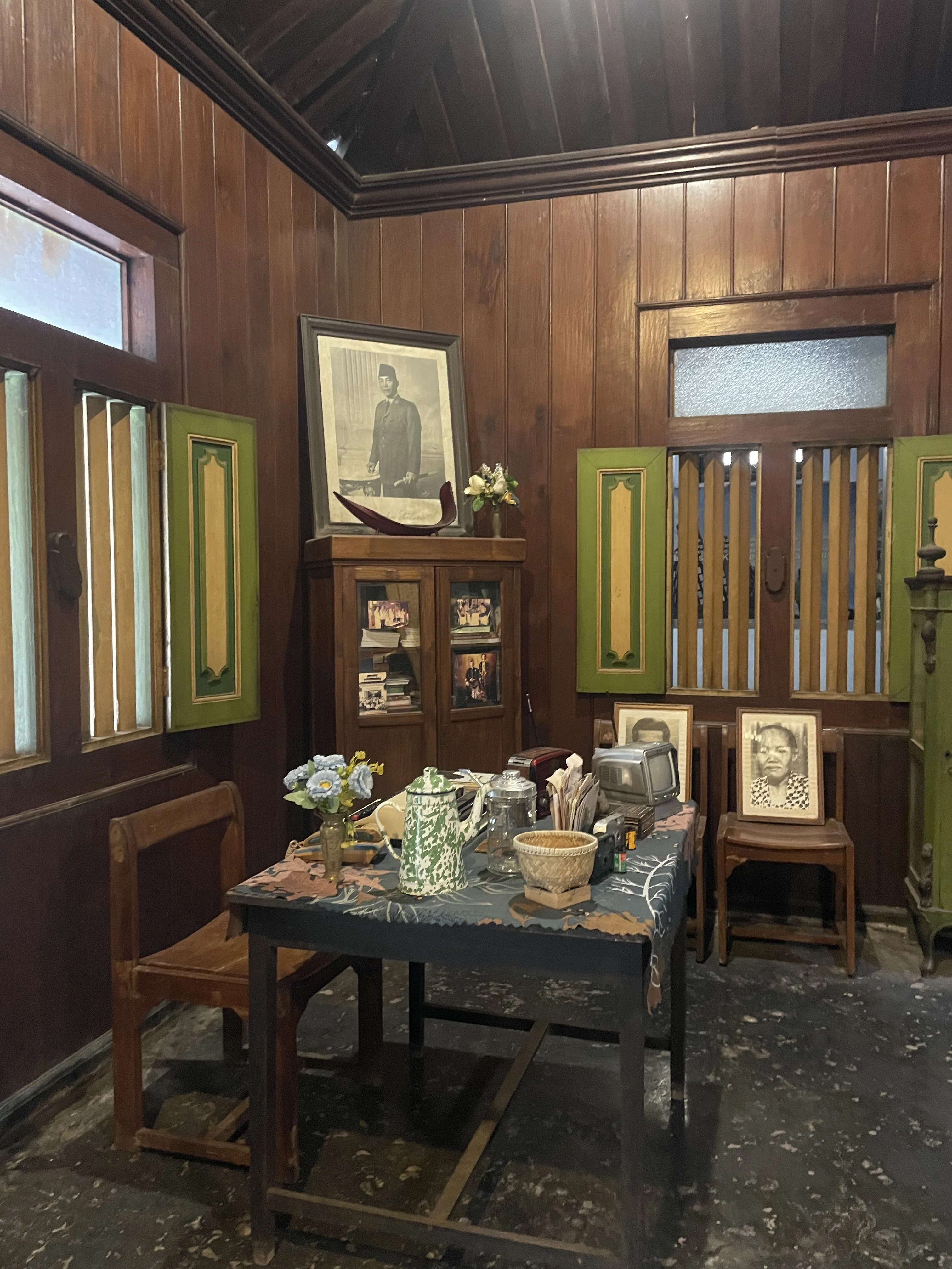 A stroll into old Kotagede: experience the traditional life