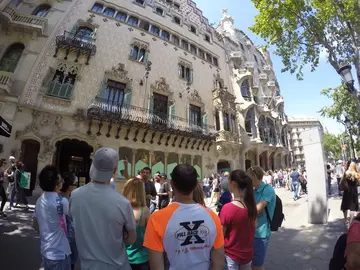 Free Tour de Gaudí y el Modernismo con Sagrada Familia 