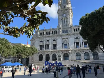 Porto Segreta: leggende, panorami e vicoli nascosti.