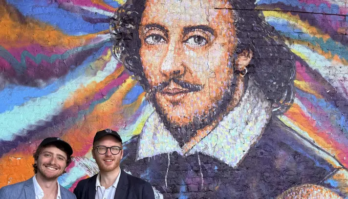 Shakespeare, Dickens & London's Greatest Stories Free Walking Tour (90 minutes)