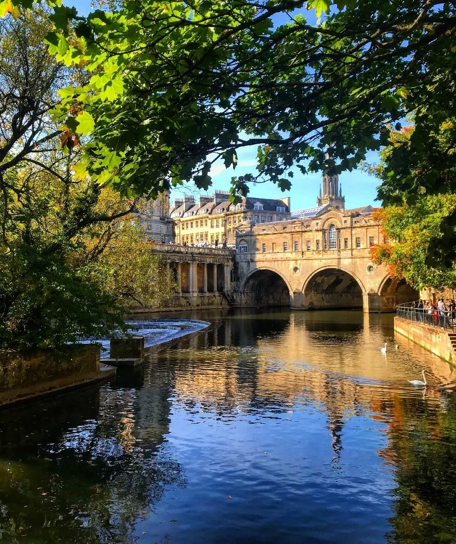 Esplora Bath: una guida locale per Bath - Tour di benvenuto gratuito