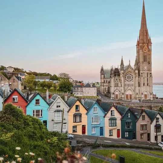 Historical Walking Tour: Cobh, Cork - Tip-Based Tour!