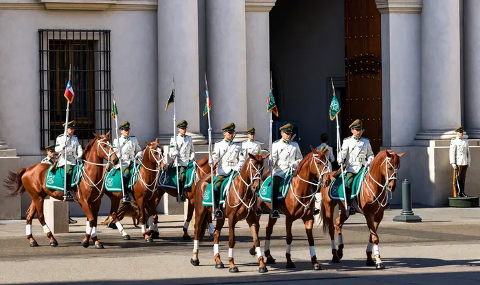 FreeTour del Relevo de Guardia en La Moneda y Pueblos Prehispánicos en Santiago
