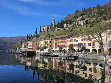 Free Tour of Monumental Morcote (Lakeside, Town Center, Churches, Scherrer Park)