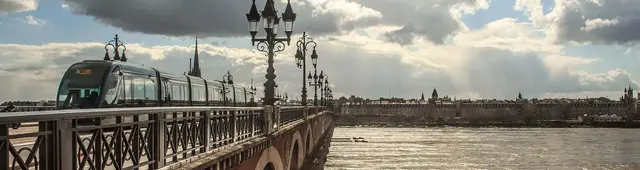 Free walking tour in Bordeaux