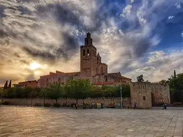 Tour Histórico Gastronómico y cultural, Sant Cugat del valles