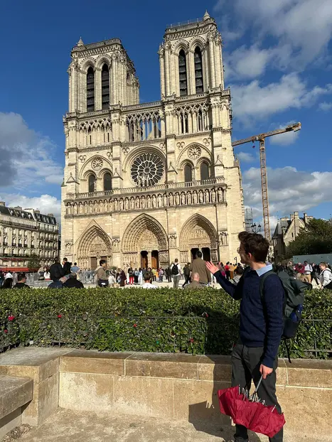 Entschlüsselung von Paris: Historisches Zentrum und Geschichte der Stadt des Lichts