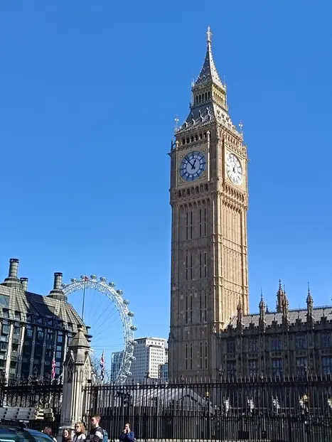 London Buckingham Palace to Big Ben tour. 