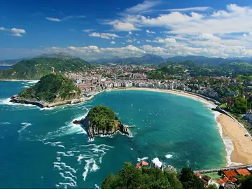 Tour gratuito San Sebastián essenziale: mille anni di storia, gastronomia e cultura.